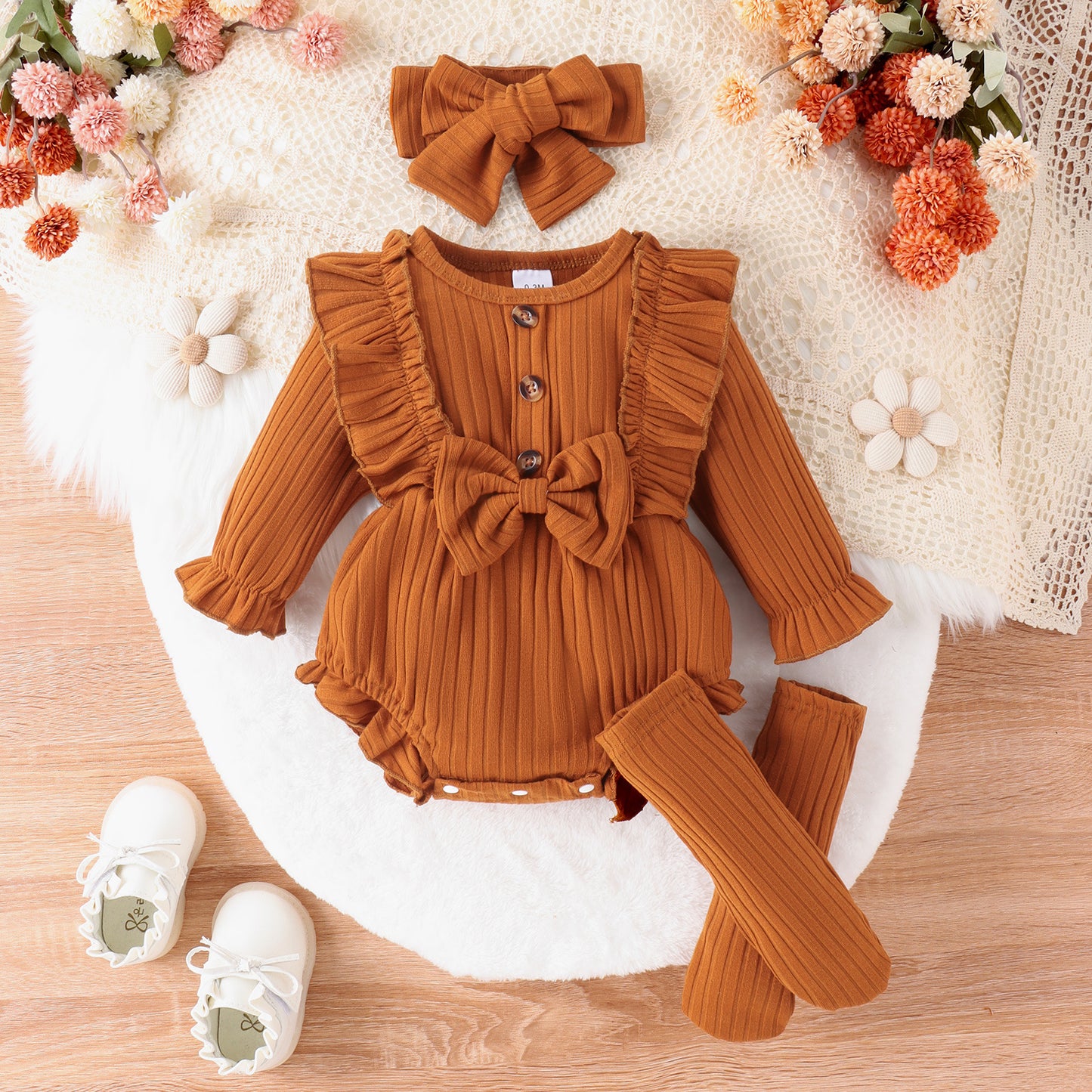 Combinaison triangle siamoise à manches longues et rayures profondes pour filles, simple et tendance, avec nœud papillon et chaussettes longues