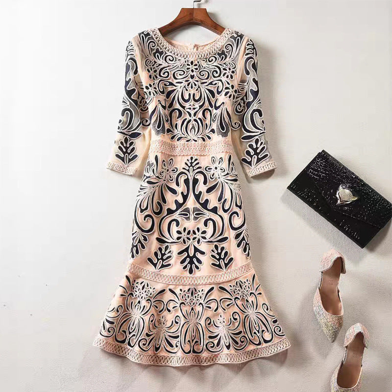 Nuevo vestido con cola de pez de Panhua Heavy Industry