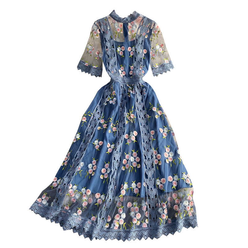 Vestido acampanado de gama alta bordado de malla delgada con cintura de temperamento elegante