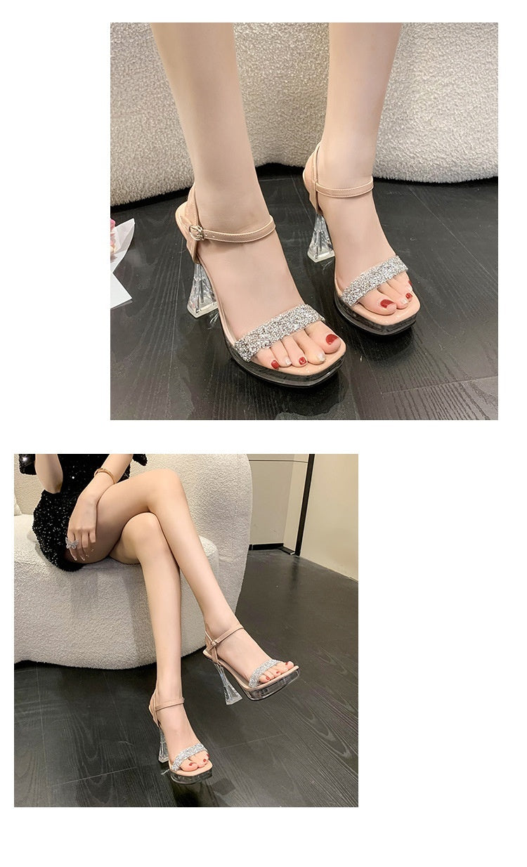 Sandales décontractées à talons épais et très hauts avec boucle et bride transparente et strass
