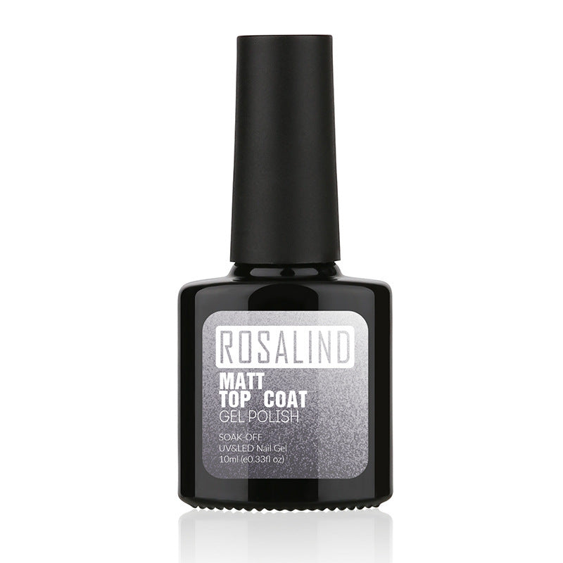 Le vernis à ongles gel imprègne les surfaces ternes de façon permanente