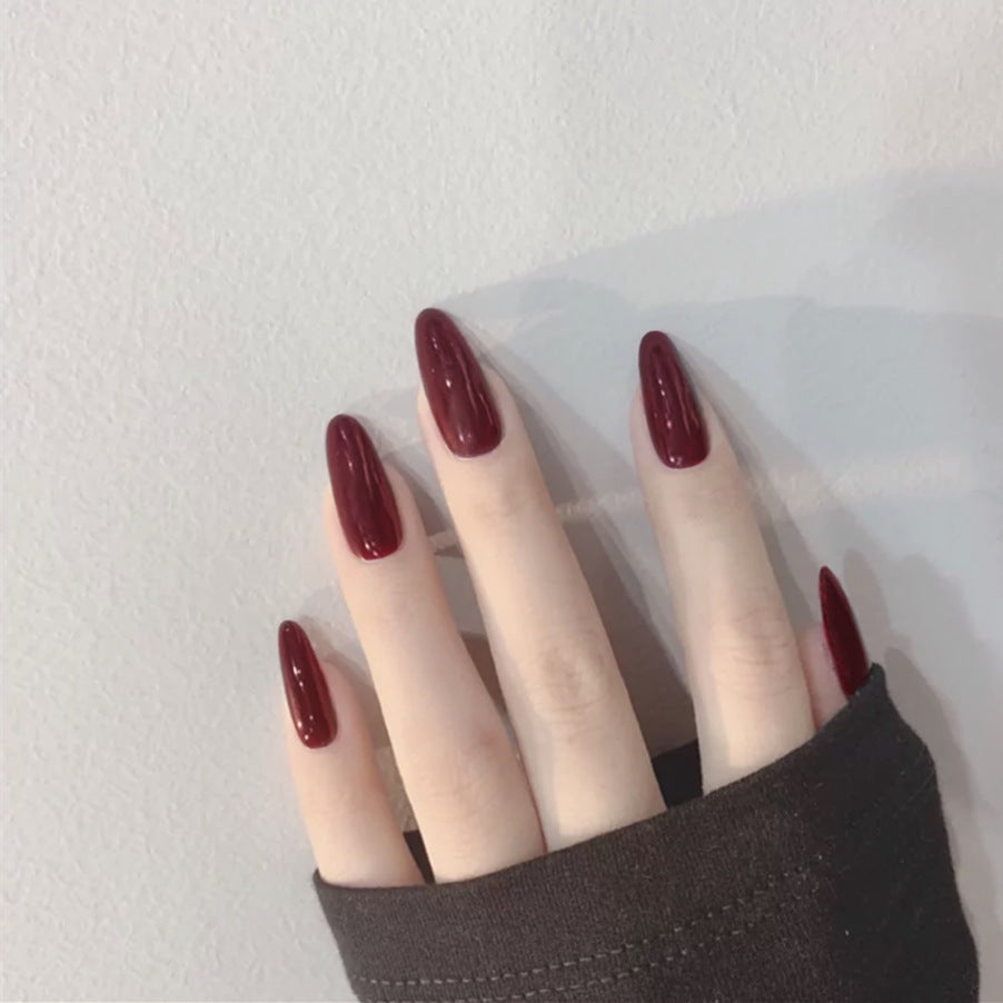 Parche de uñas postizas de color sólido simple a la moda para mujer