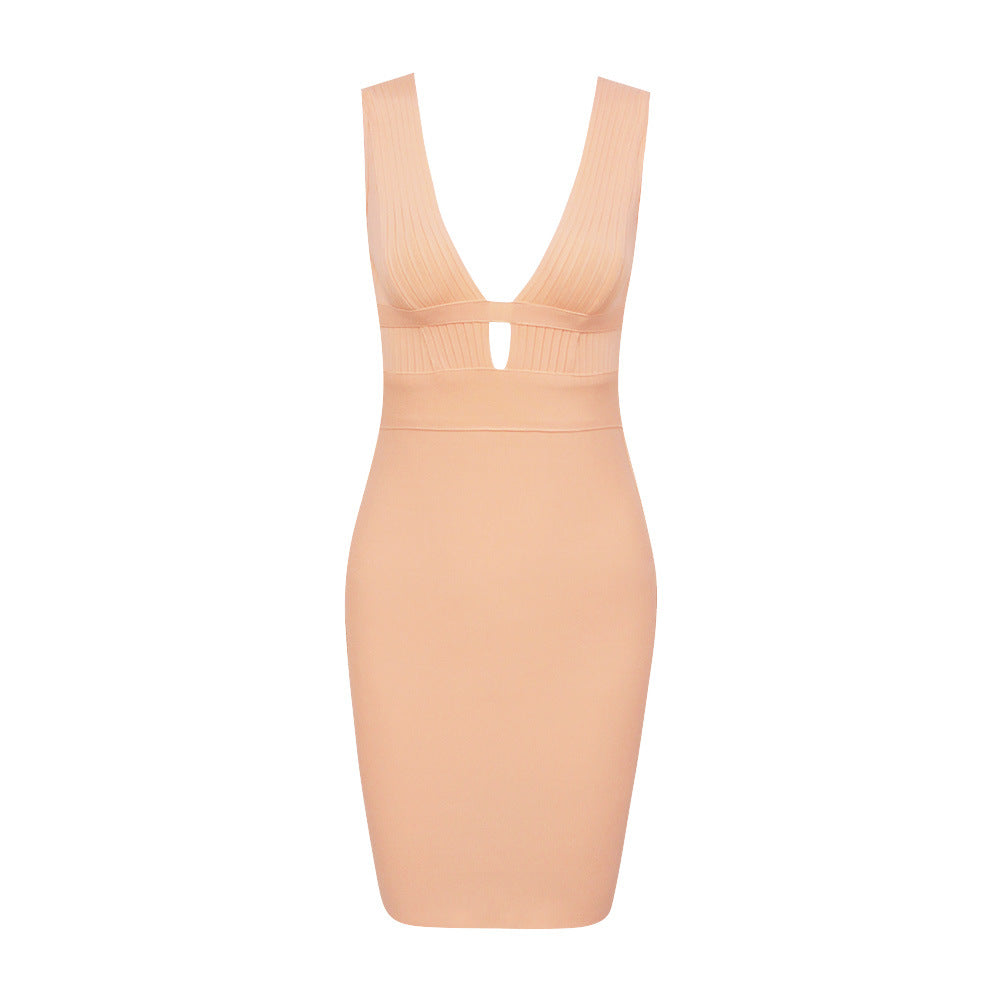 Vestido bandage rosa intenso con cuello doble en V