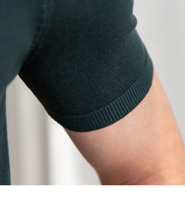 T-shirt à manches courtes et col en V pour homme