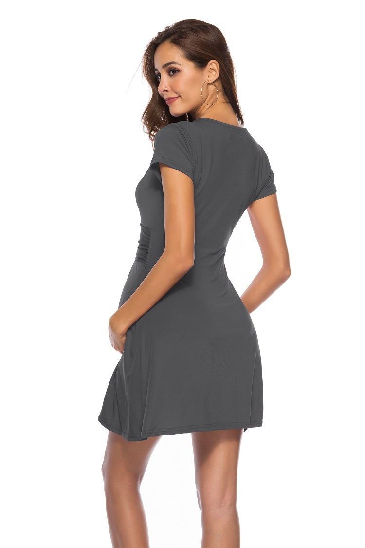 Vestido de maternidad de manga corta con escote en V profundo