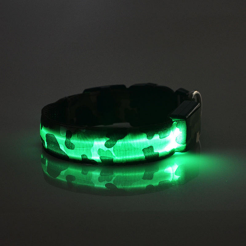 Collar luminoso para perros con diseño de camuflaje para mascotas