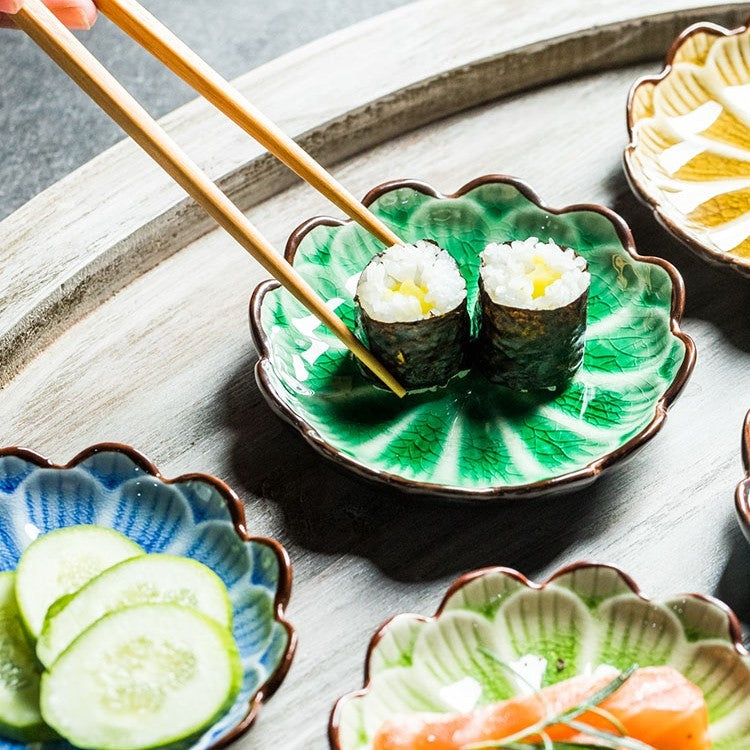 Plat japonais en forme de fleur pour craquer la glace, de haute beauté