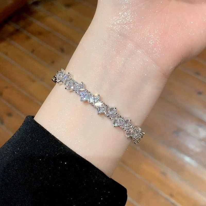 Pulsera de circón con microincrustaciones irregulares para mujer