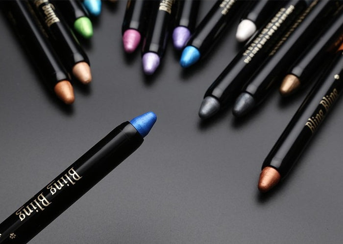 Bolígrafo de perlas de colores.