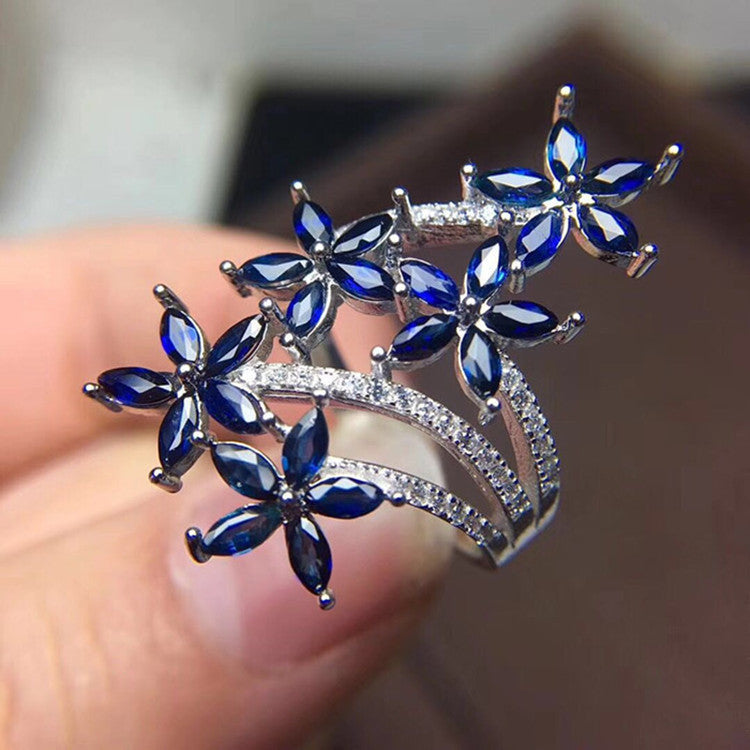 Anillo de mujer chapado en oro blanco de 18 quilates con zafiro y plata 925