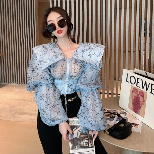 Blusa de camisa de flores con manga abullonada francesa elegante con solapa grande de moda