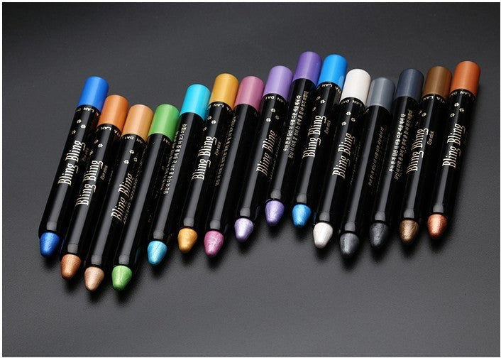 Bolígrafo de perlas de colores.