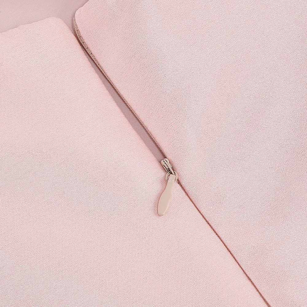 Vestido de noche abullonado de color rosa con cintura adelgazante de estilo francés