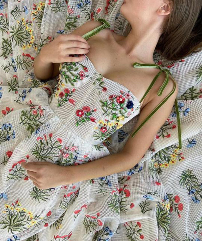 Robe imprimée sexy à bretelles croisées et dos nu