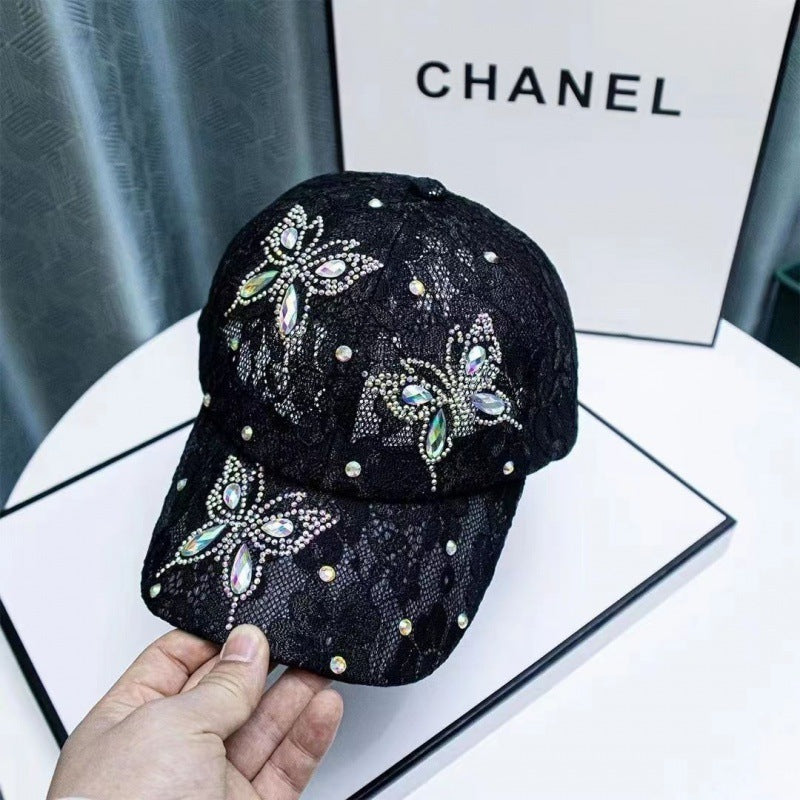 Gorra de béisbol con encaje, flores pequeñas, mariposas y diamantes de imitación para mujer