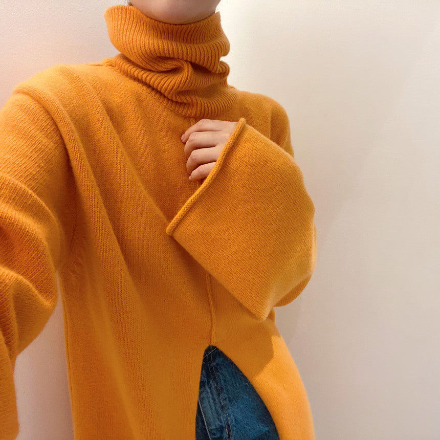 Robe en tricot ciré doux et chaud à col haut et fente