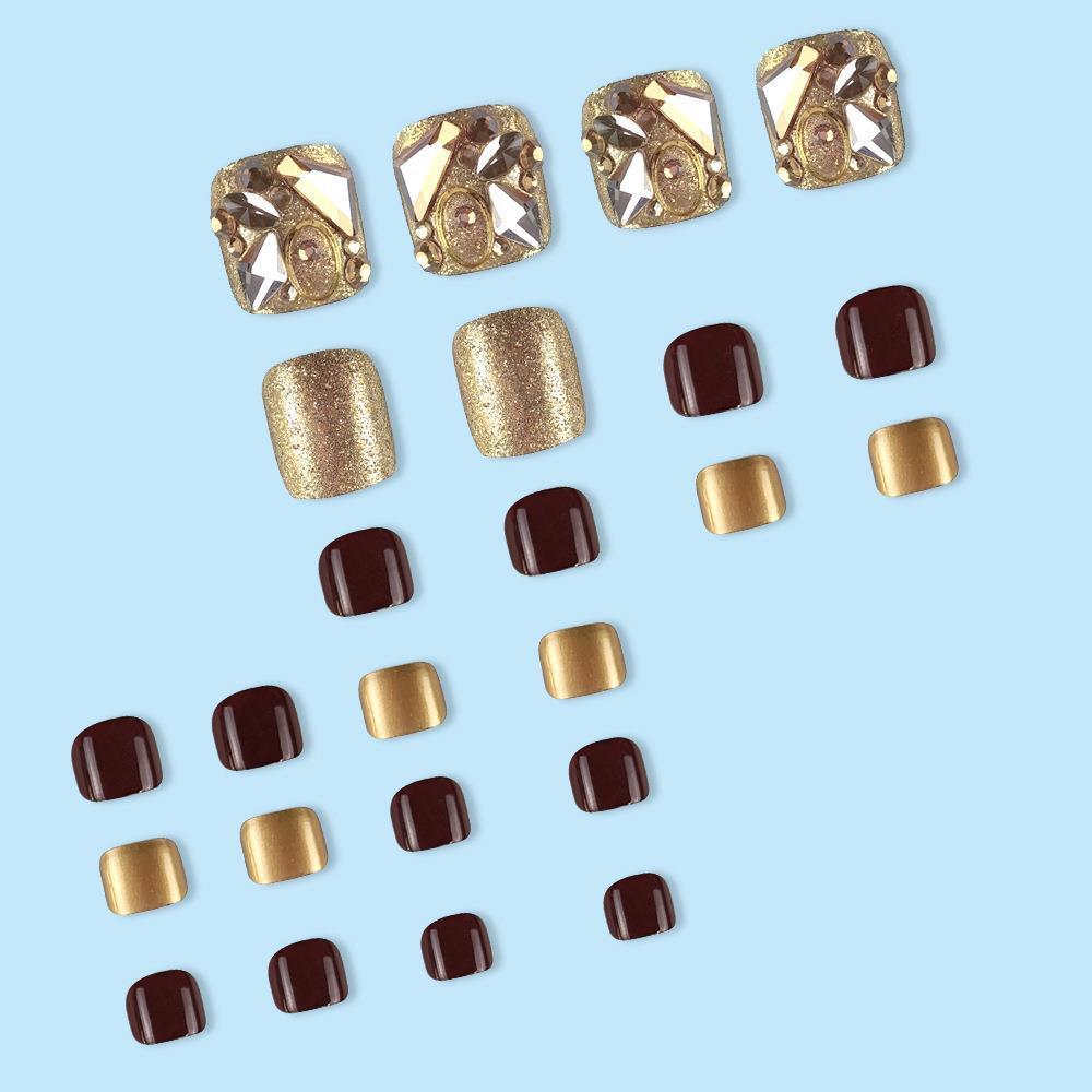 Patch d'ongles élégant et luxueux pour l'entrée estivale