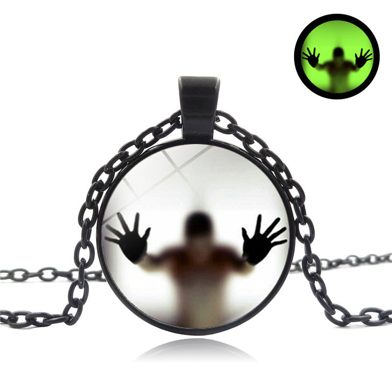 Collier rond lumineux Halloween personnalité clavicule pendentif chaîne de pull vintage accessoires de bijoux de mode