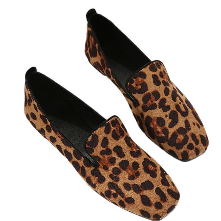 Zapatos de salón con estampado de leopardo elegantes y ligeros para mujer
