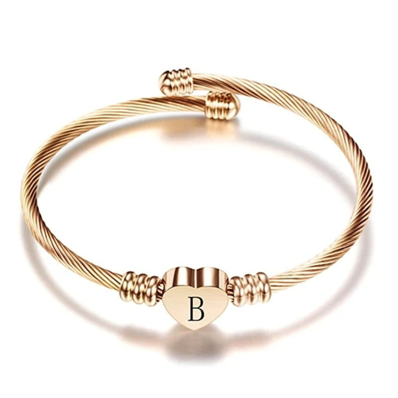 Bracelet simple en acier inoxydable avec 26 lettres « Amour »