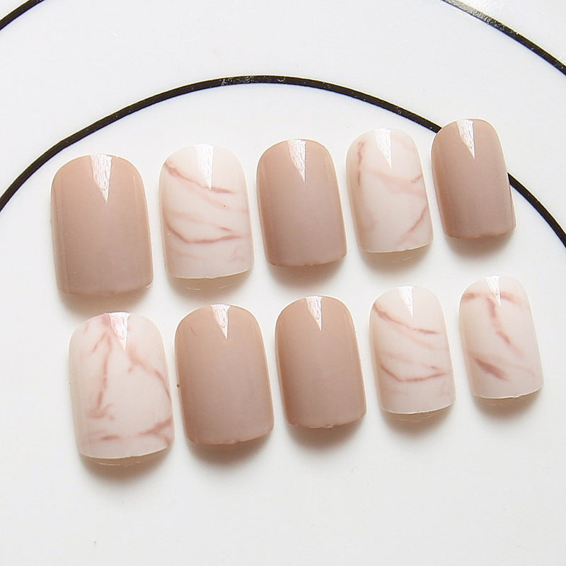 Light Khaki Smudge Nails