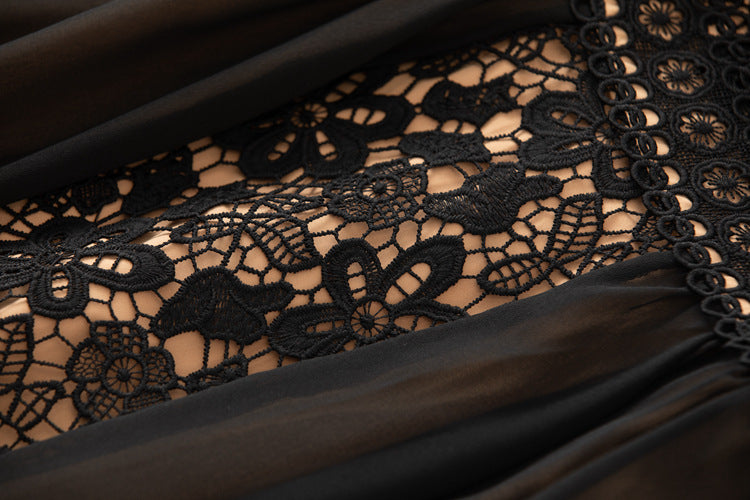 Robe coupe ajustée en maille douce et dentelle épissée de tempérament français