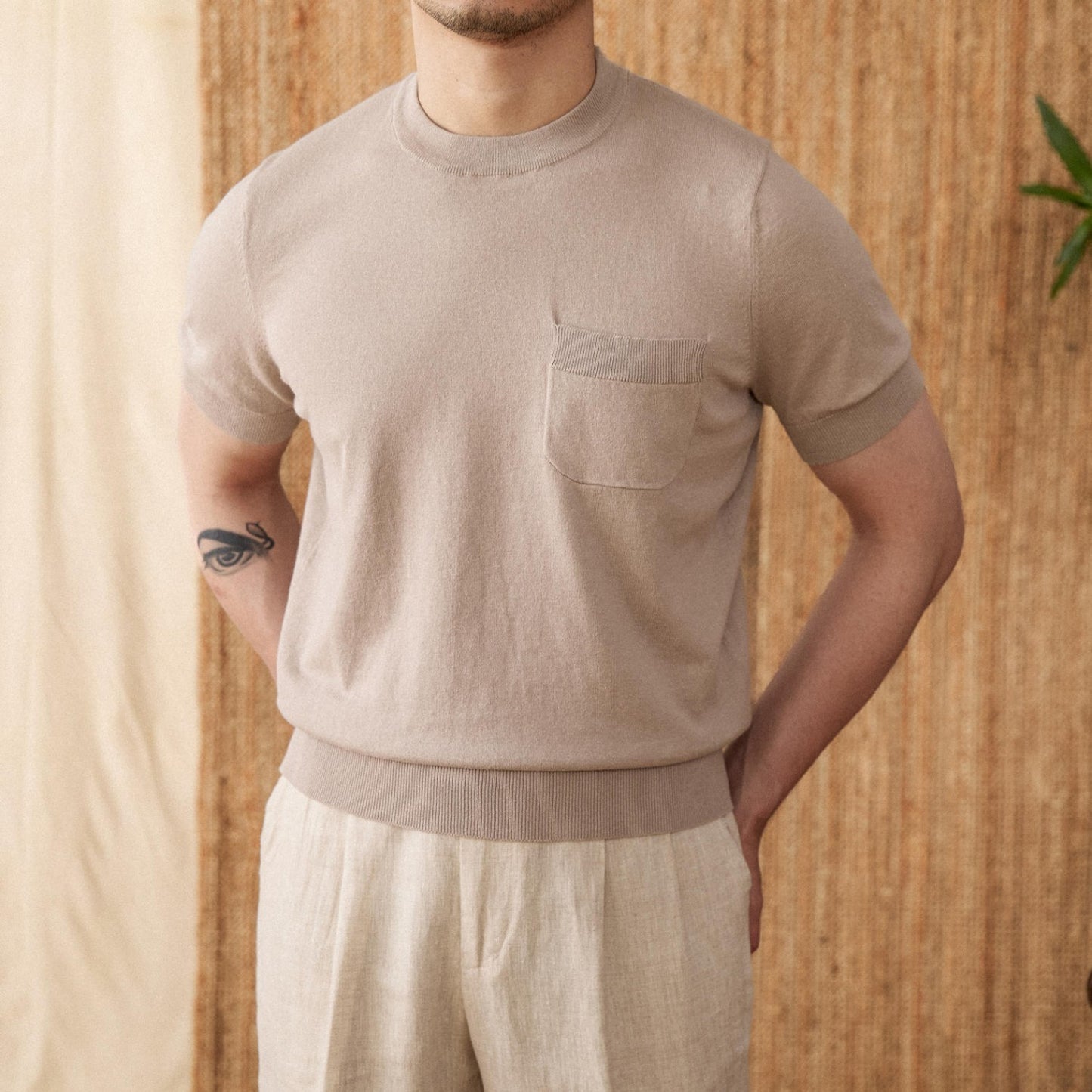 T-shirt tricoté de couleur unie pour homme tendance