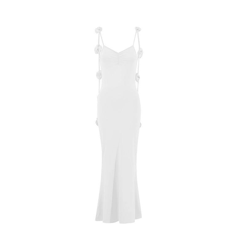 Robe gracieuse et tendance pour femme, avec bretelles et motif floral tridimensionnel