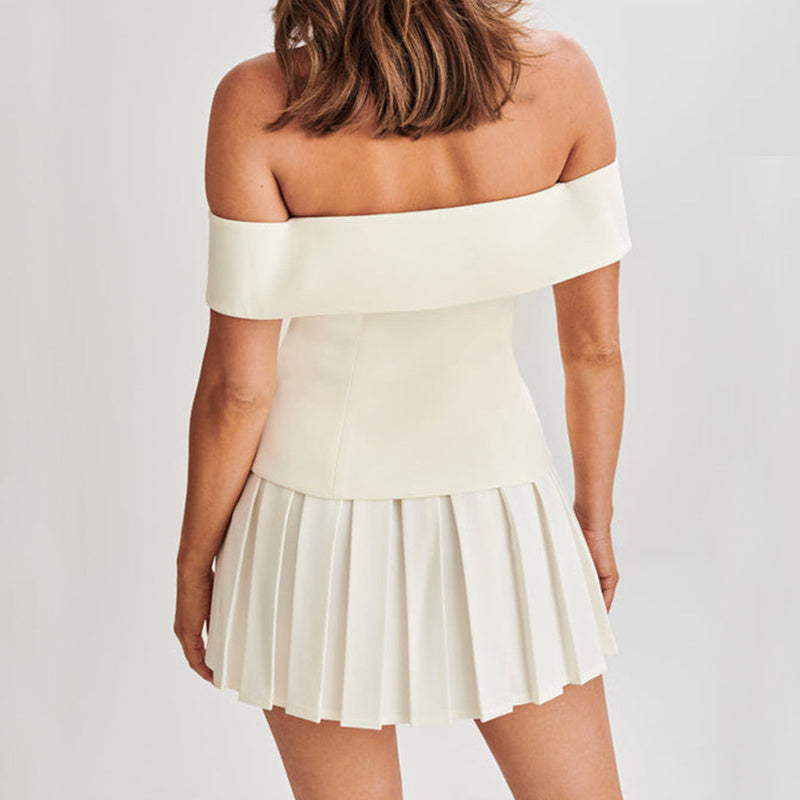 Elegante traje cruzado con top con hombros descubiertos y falda plisada Ropa de mujer