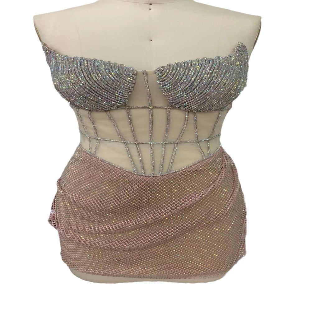 Minivestido adelgazante de espina de pescado con top de tubo y decoraciones de diamantes