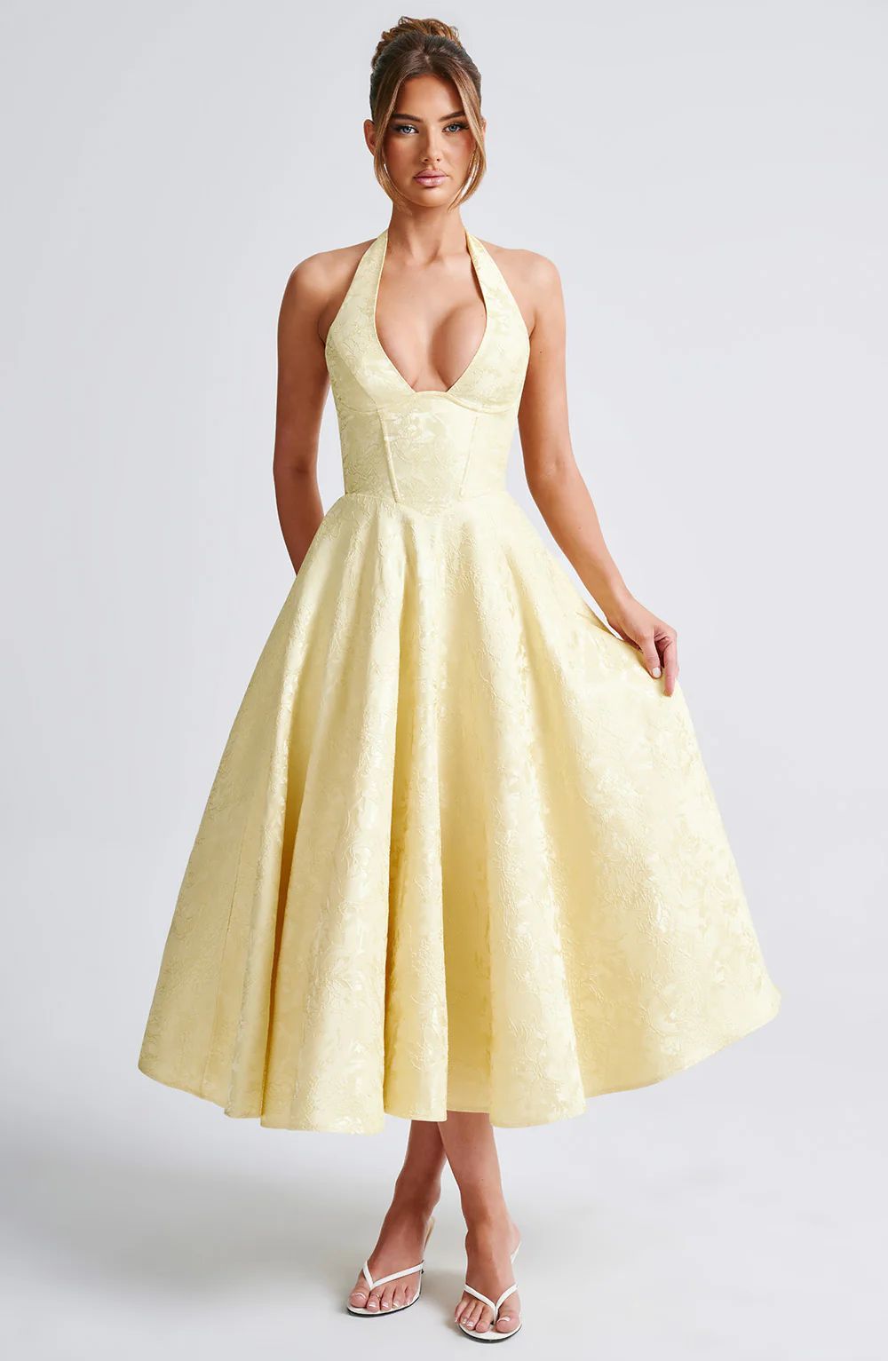 Robe longue en jacquard à col en V et dos nu, sans manches, avec lacets à la taille, style vacances