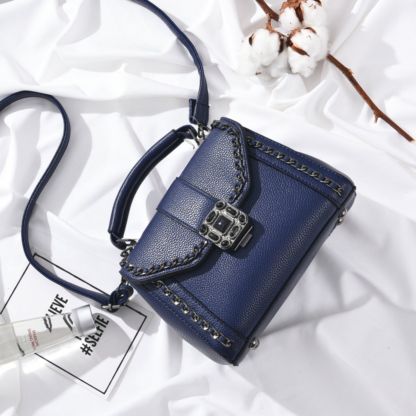 Chain Shoulder Bag