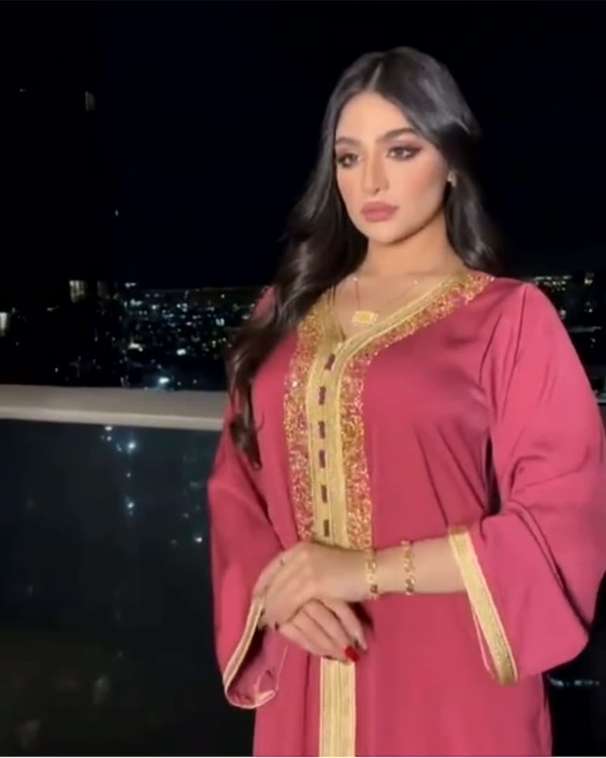 Vestido con cinta de diamantes calientes y encaje estilo musulmán de Dubái