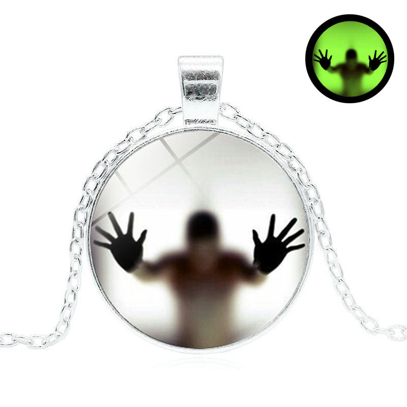 Collier rond lumineux Halloween personnalité clavicule pendentif chaîne de pull vintage accessoires de bijoux de mode