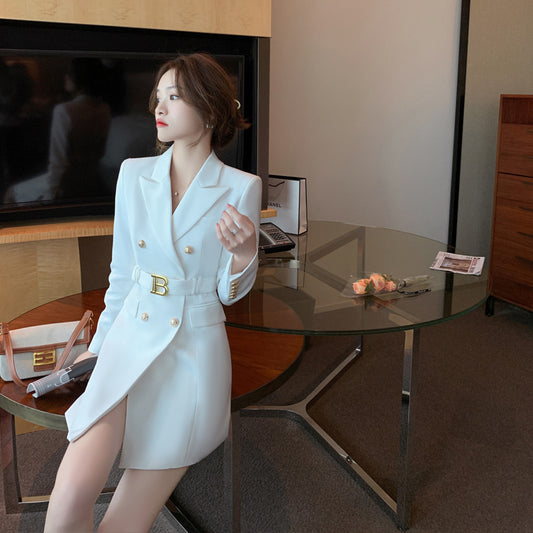 Robe taille haute slim à double boutonnage et col tailleur