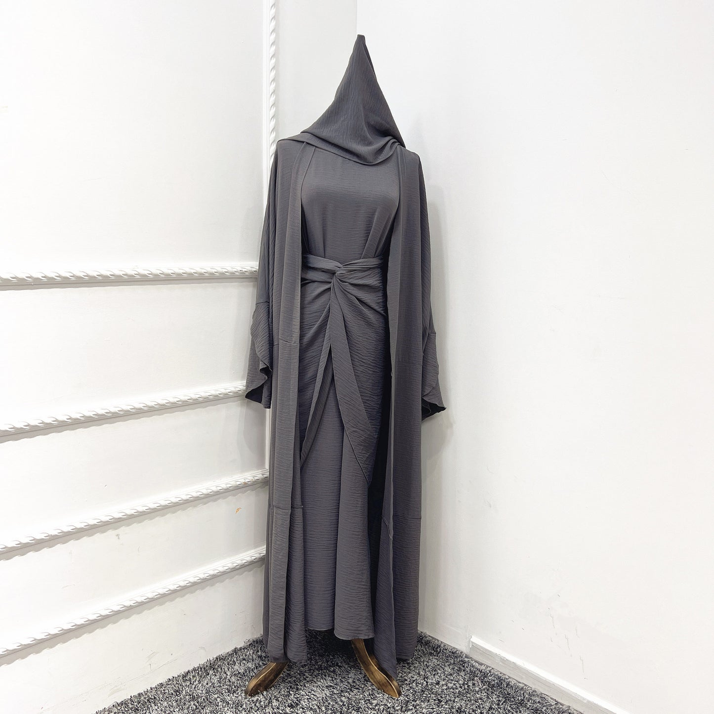 Manteau de garniture Vêtements d'intérieur Robe Jupe Circonférence Costume trois pièces