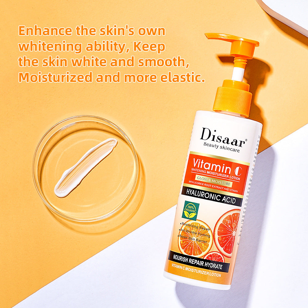 Lotion corporelle hydratante et éclaircissante à la vitamine C