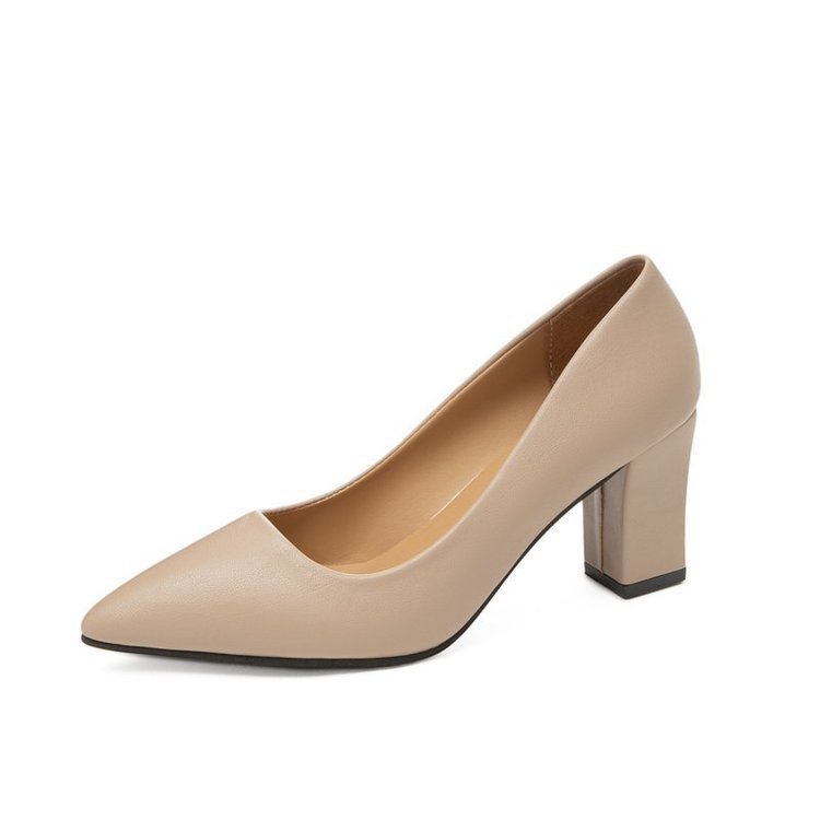 Tacones altos femeninos versátiles de moda