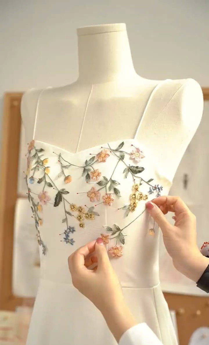 Vestido de tirantes blanco estilo francés para mujer