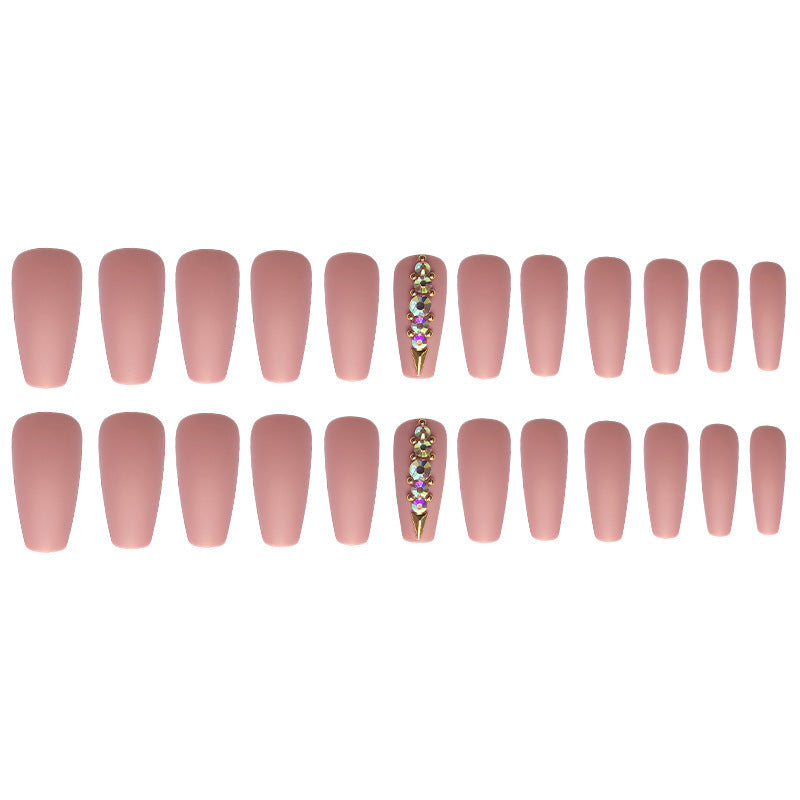 Manicura de uñas Flesh Complexion Diamond terminada de usar