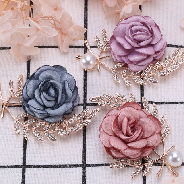 Accesorios de ropa para suéter con alfiler de flores
