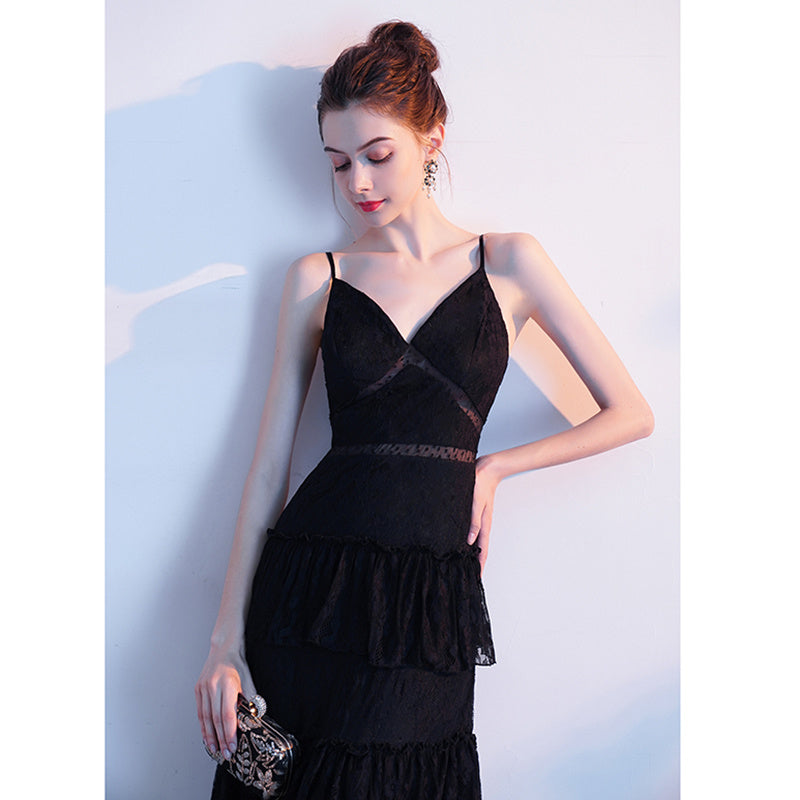Robe de soirée noire à bretelles pour femme
