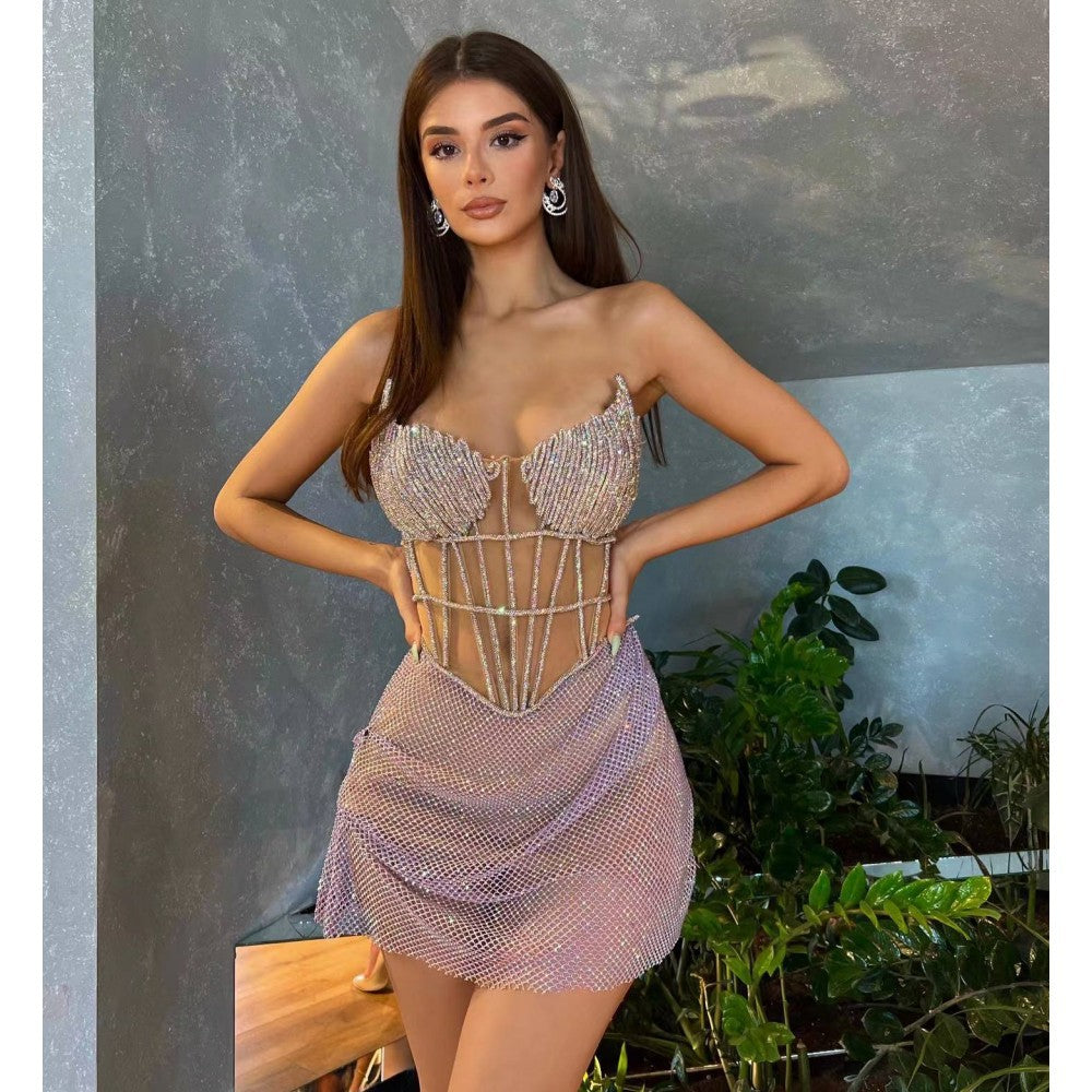 Minivestido adelgazante de espina de pescado con top de tubo y decoraciones de diamantes