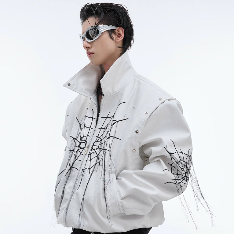 Manteau de moto en cuir à pompons et motif toile d'araignée