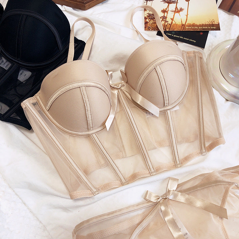 Conjunto de ropa interior con forma de chaleco recortado de malla