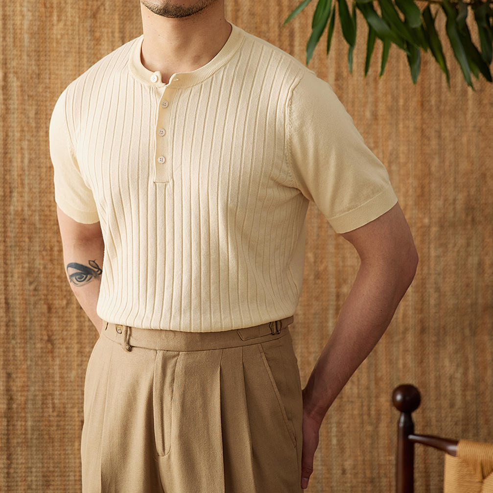 Camiseta de manga corta de verano de algodón tencel con rayas hundidas para hombre