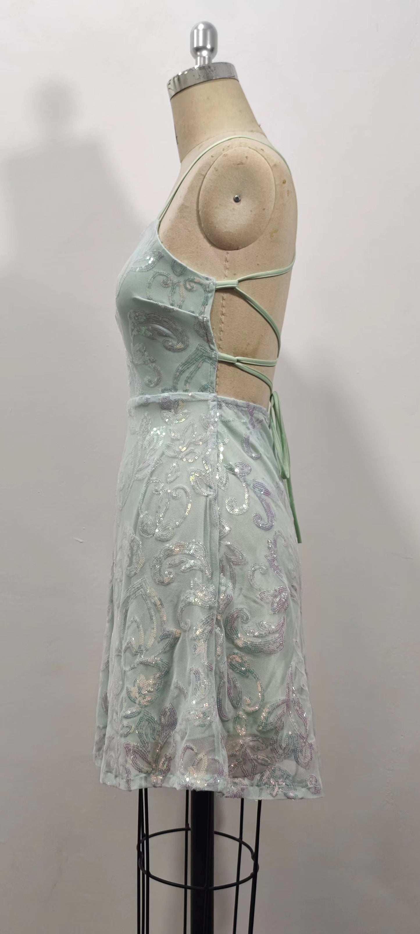 Robe de soirée à paillettes pour boîte de nuit