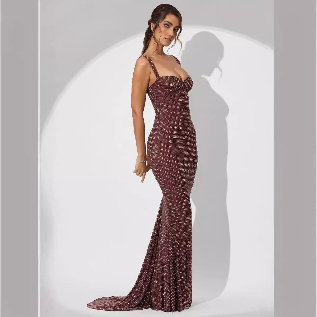 Robe moulante sans manches à strass pour femme