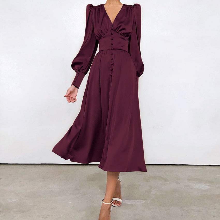 Robe moulante à manches lanternes et taille fine