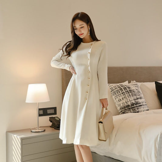 Robe mi-longue boutonnée de haute qualité